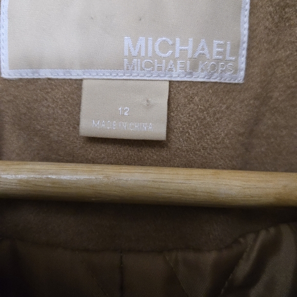 MICHAEL Michael Kors Tan Wool Blend Pea Coat with Black Toggles & Zipper Classic - Picture 2 of 5